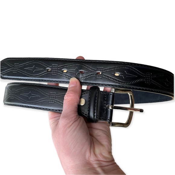 Black Leather Men’s Patterned Belt Sz 31.5”- 35.5” - Picture 1 of 12